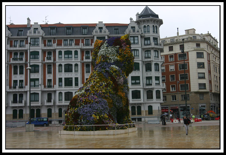 Jeff Koons' 'Puppy'